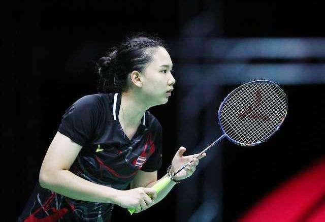 是个引人注 是个引人注