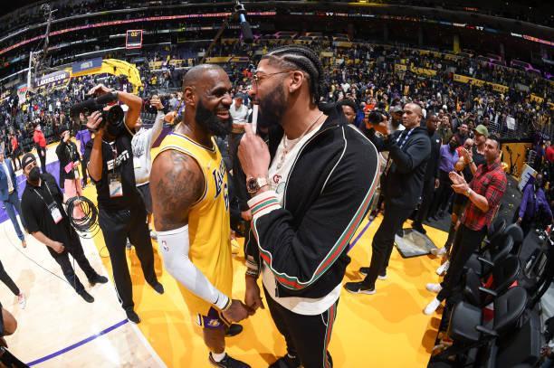 當中之一 當中之一