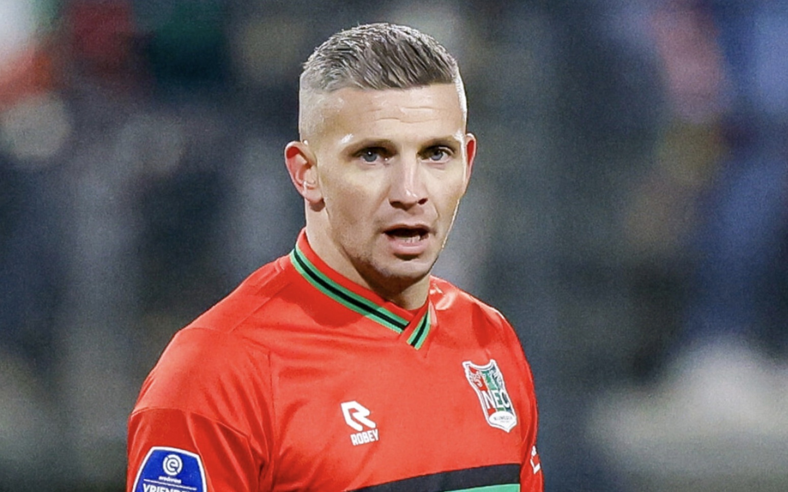 凌晨赛事 凌晨赛事