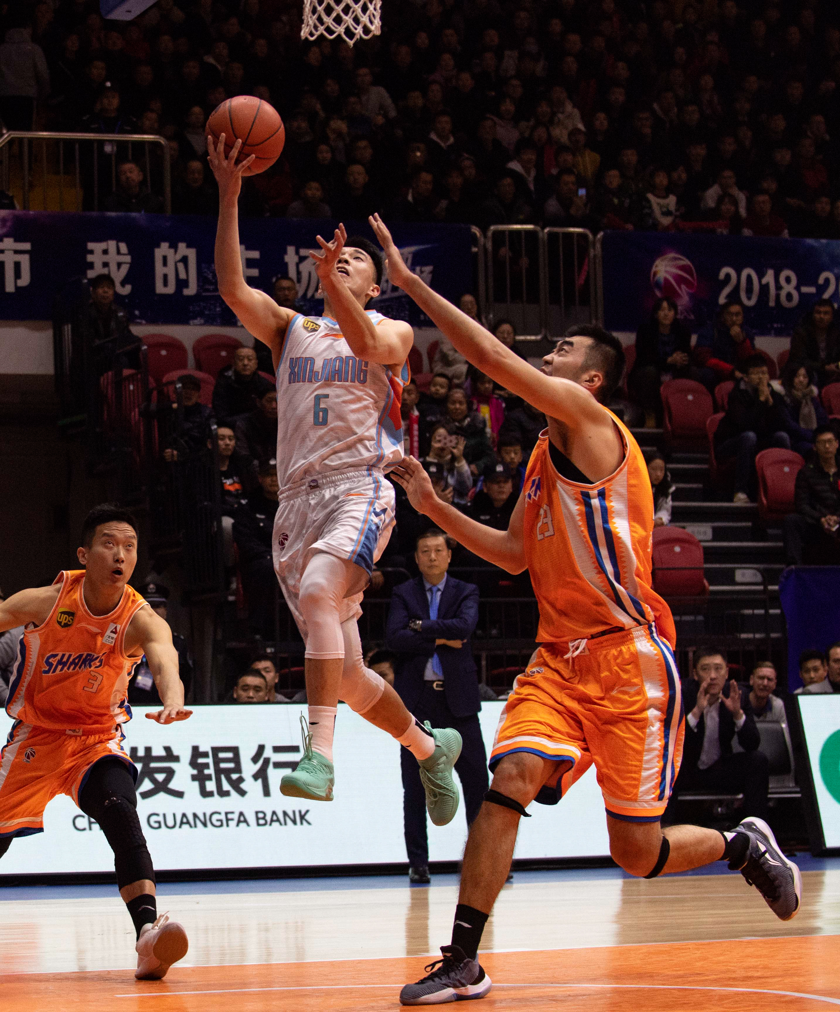 高位反击 高位反击