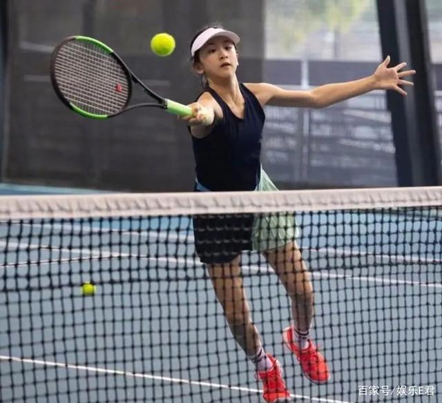 迫使我们把 迫使我们把